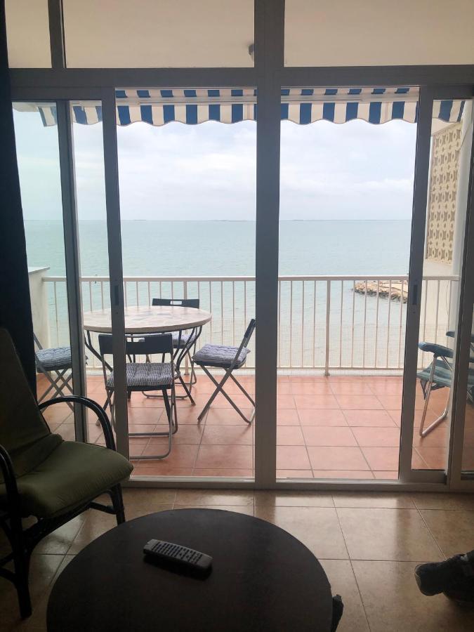 Apartamento En Primera Linea De Mar Sant Carles De La Rapita Luaran gambar