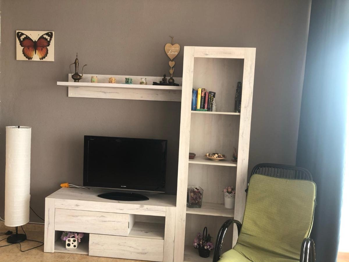 Apartamento En Primera Linea De Mar Sant Carles De La Rapita Luaran gambar